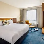 Courtyard By Marriott Lyon Eurexpo Stadium ホテル ジュナ