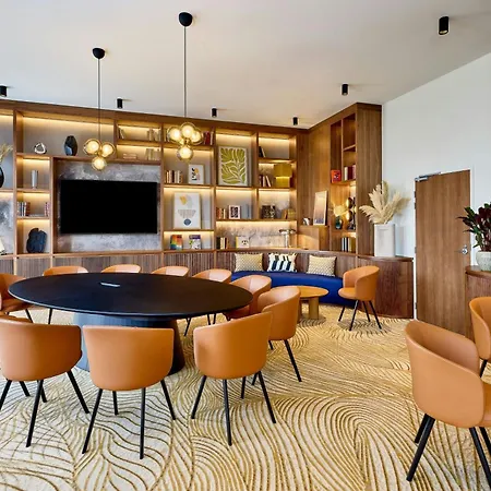 Ξενοδοχείο Courtyard By Marriott Lyon Eurexpo Stadium Genas