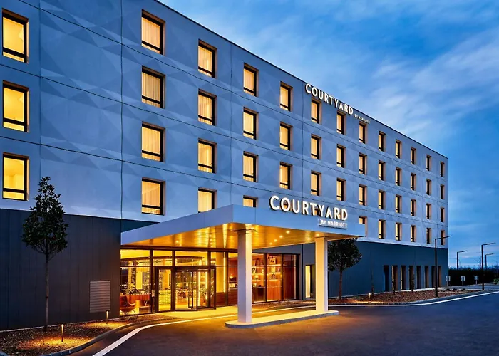 Courtyard By Marriott Lyon Eurexpo Stadium Genas