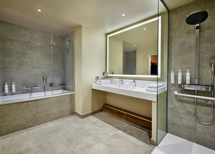 Hotel Courtyard By Marriott Lyon Eurexpo Stadium Genas