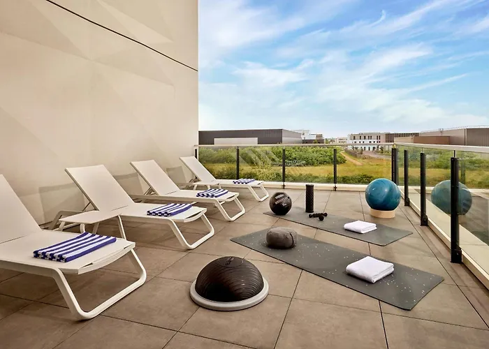 Hotel Courtyard By Marriott Lyon Eurexpo Stadium 4*