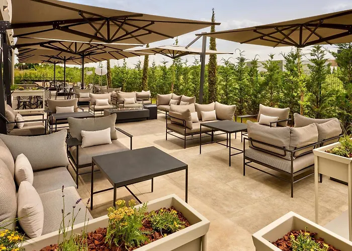 Hotel Courtyard By Marriott Lyon Eurexpo Stadium