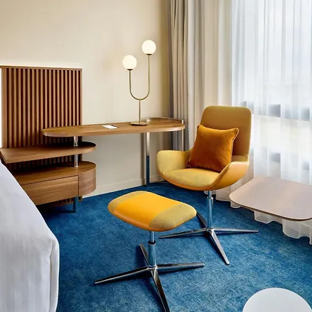 Courtyard By Marriott Lyon Eurexpo Stadium *
