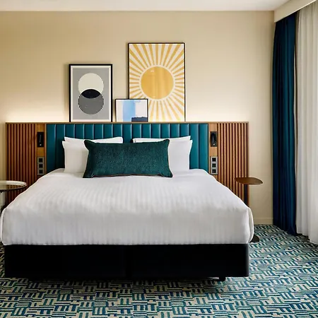 Courtyard By Marriott Lyon Eurexpo Stadium *