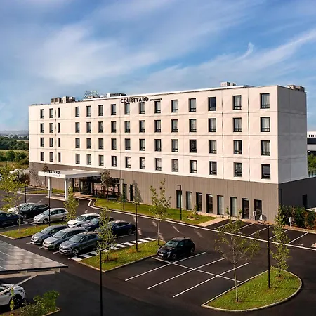 Courtyard By Marriott Lyon Eurexpo Stadium