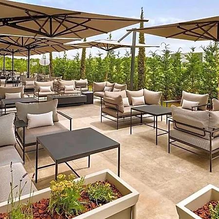 Courtyard By Marriott Lyon Eurexpo Stadium 4*