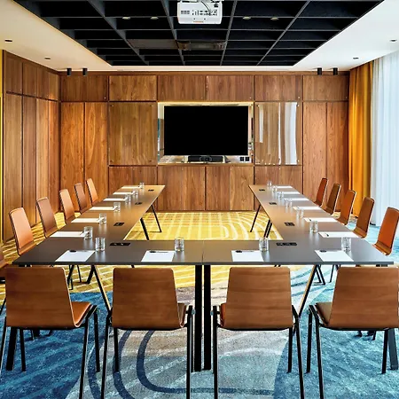Courtyard By Marriott Lyon Eurexpo Stadium 4* ジュナ