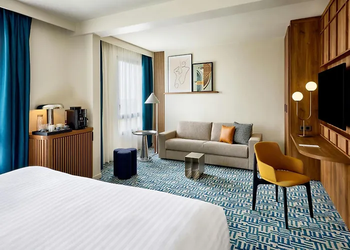 Hotel Courtyard By Marriott Lyon Eurexpo Stadium 4*